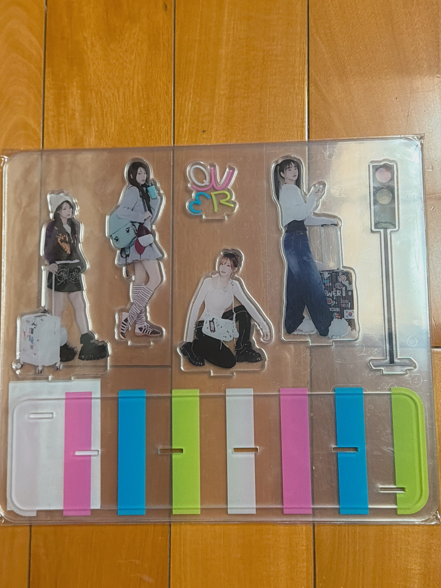 QWER 安可場 立牌 (現貨)