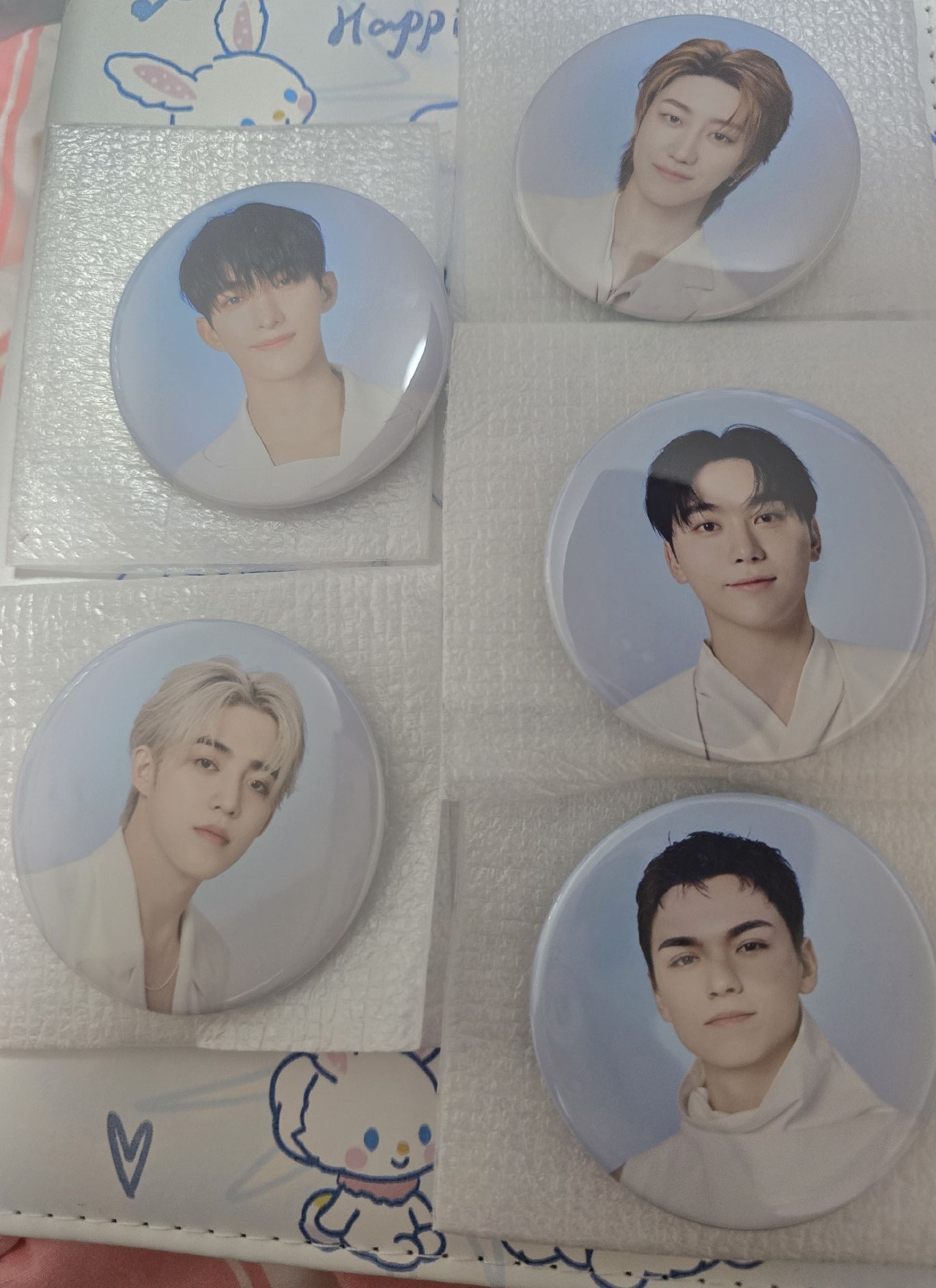 New徽章五個一起