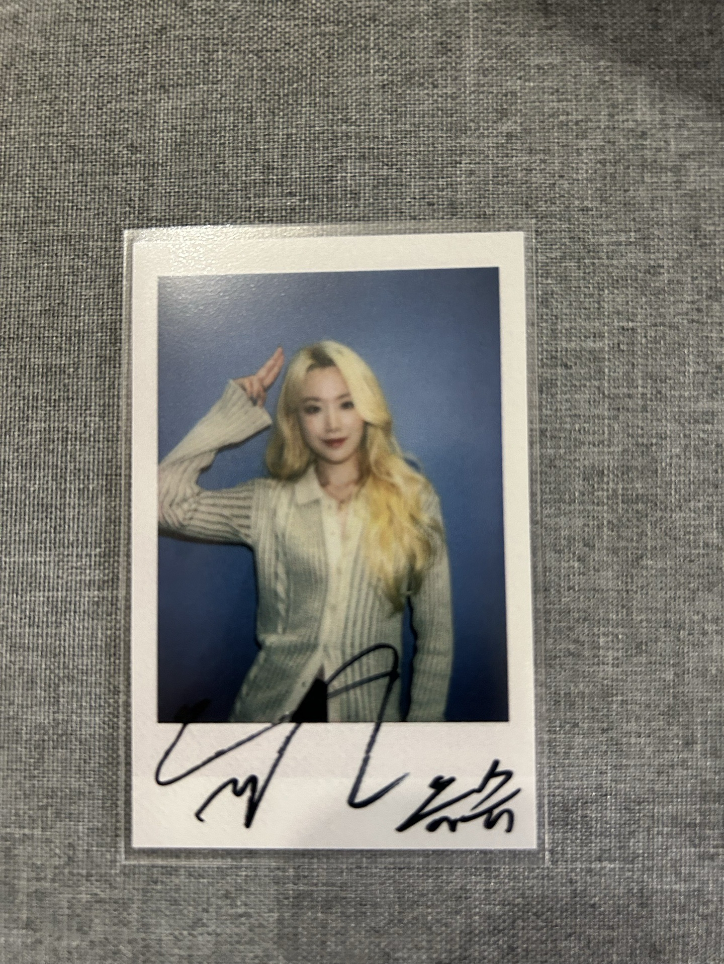 tou隱藏金髮刷拍