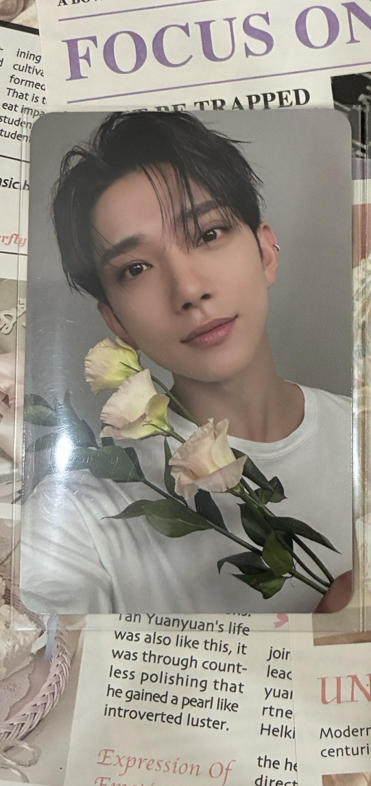 賣花的小男孩🌸