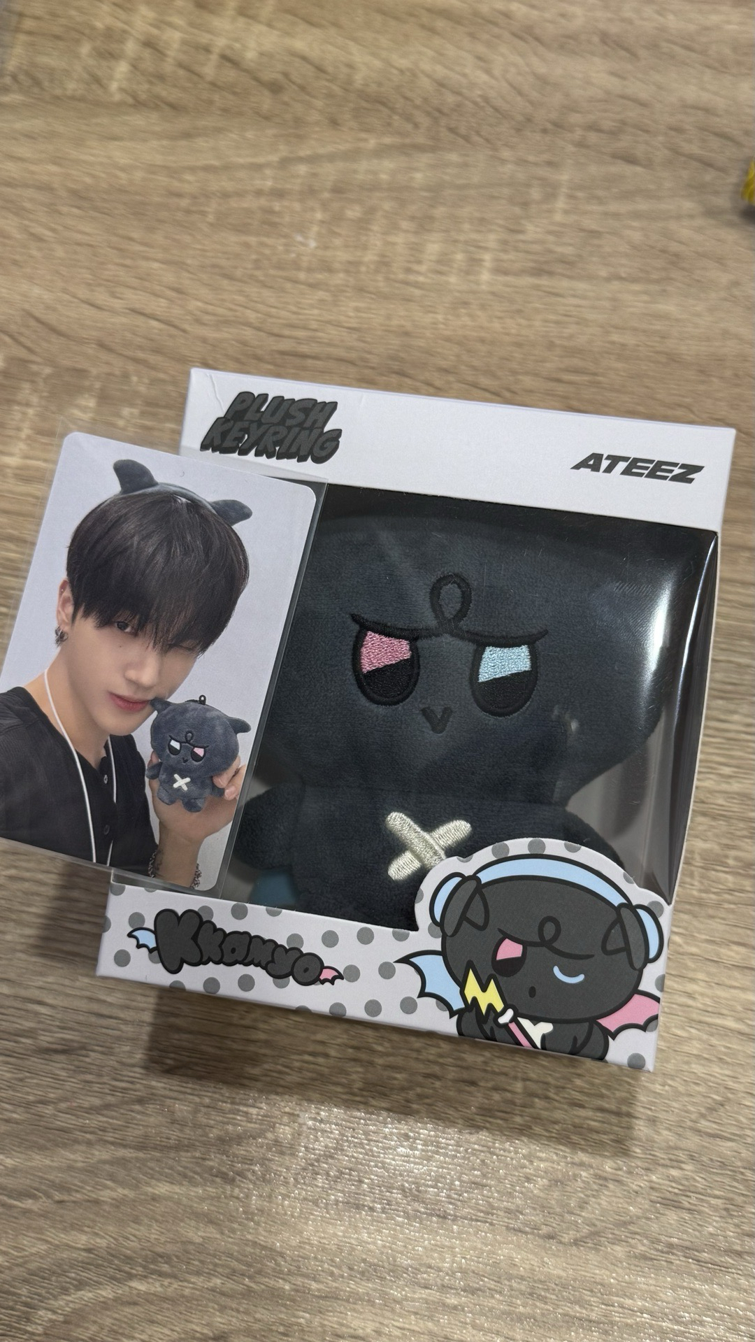 賣梯子榮吊飾娃