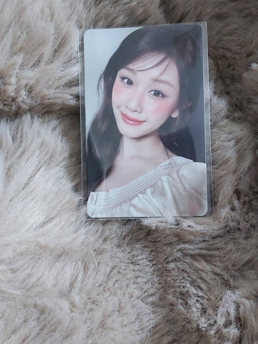 Babymonster x Banila co 全新小卡,一組。