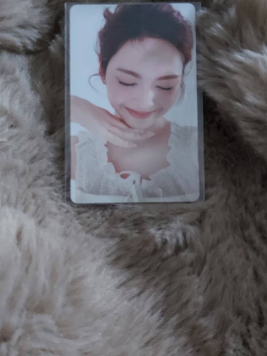 Babymonster x Banila co 全新小卡,一組。