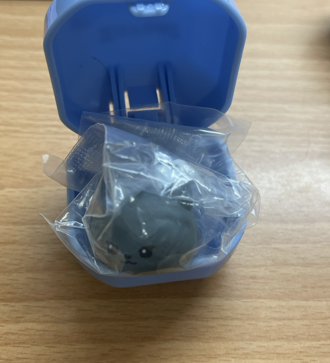 萬代 BANDAI 扭蛋  雄戒指