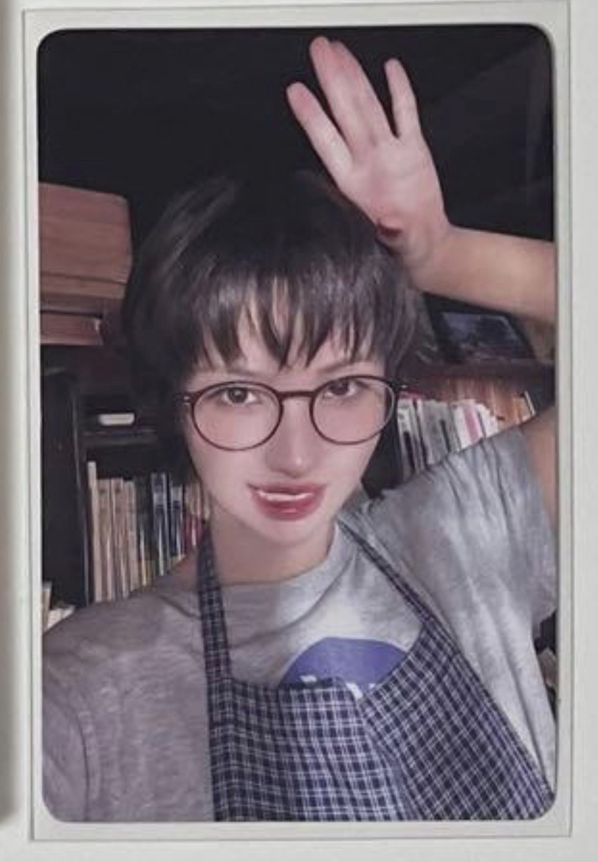 i-dle 日通D版一套