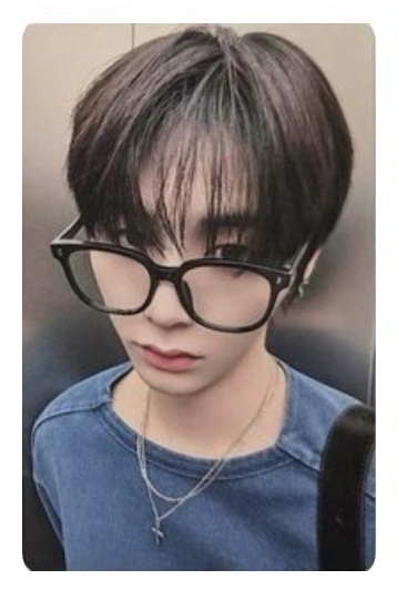 The Action yzy 預售 1.0 特典卡 