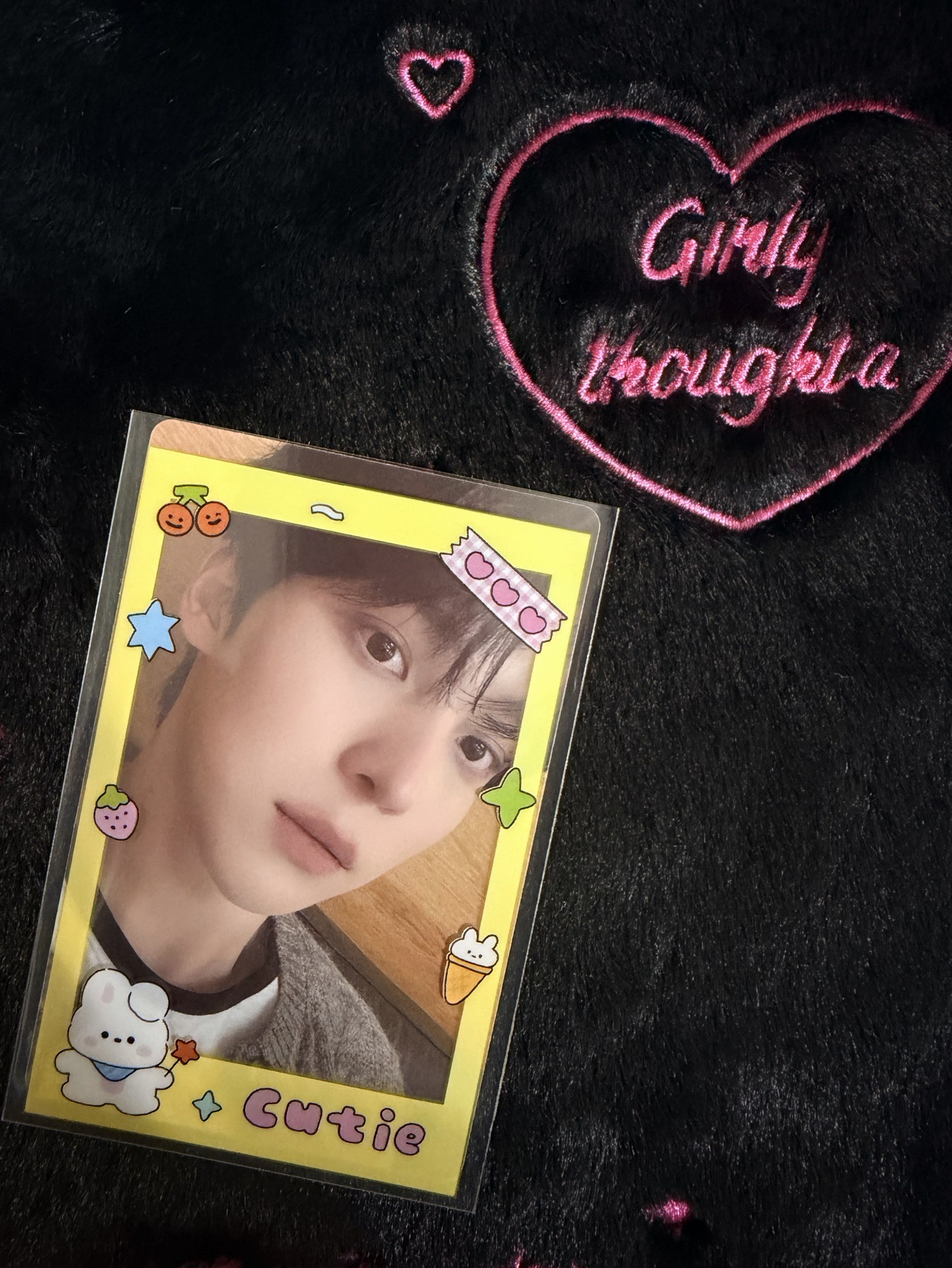 潤浩寶寶 看什麼 我很帥