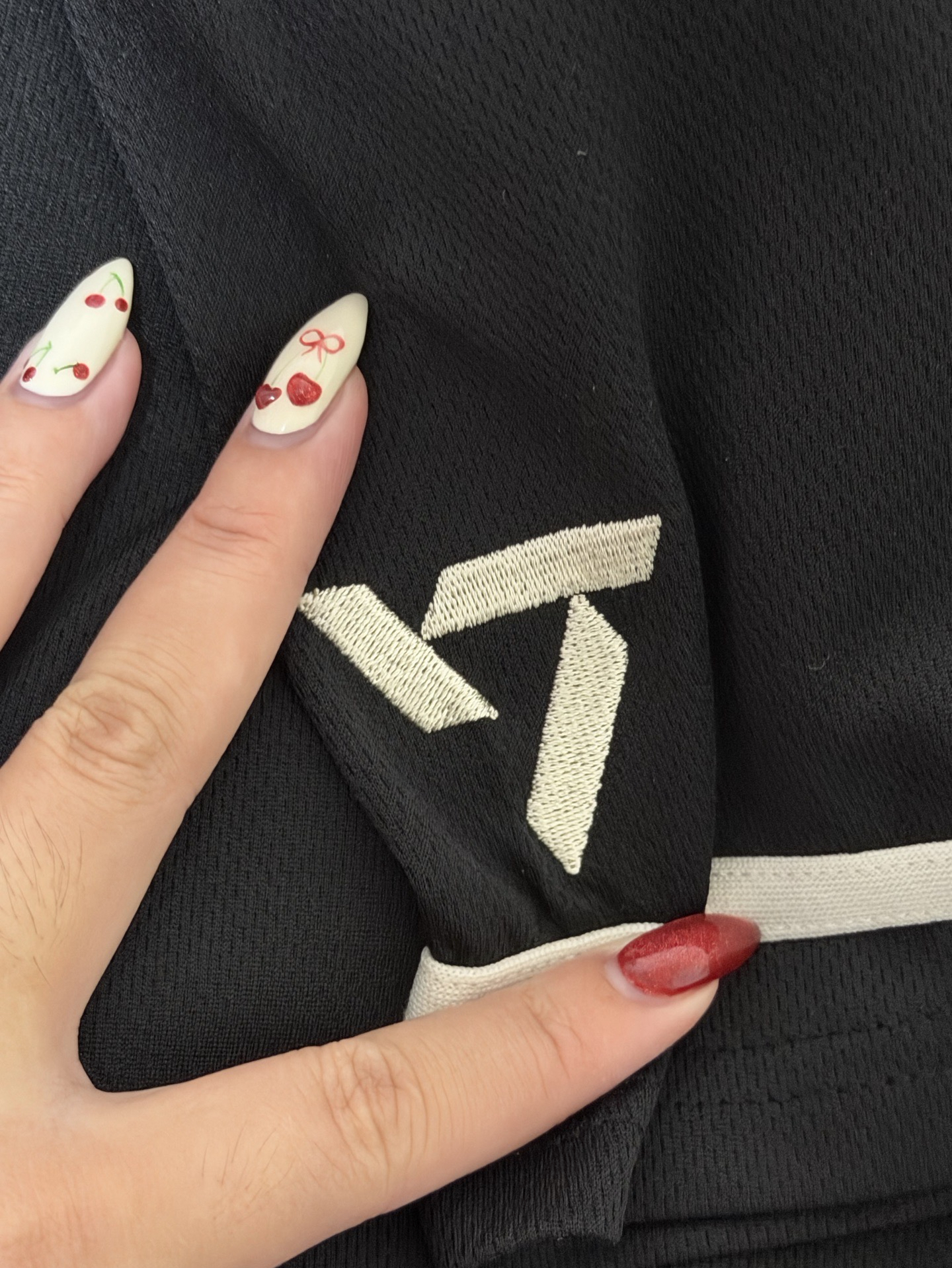 right here 日巡球衣 Hoshi權順榮🐯