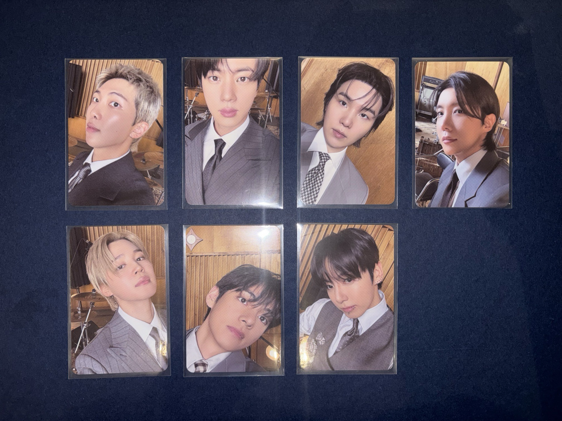 BTS ARIRANG LIVENG LEGEND專輯小卡拆售