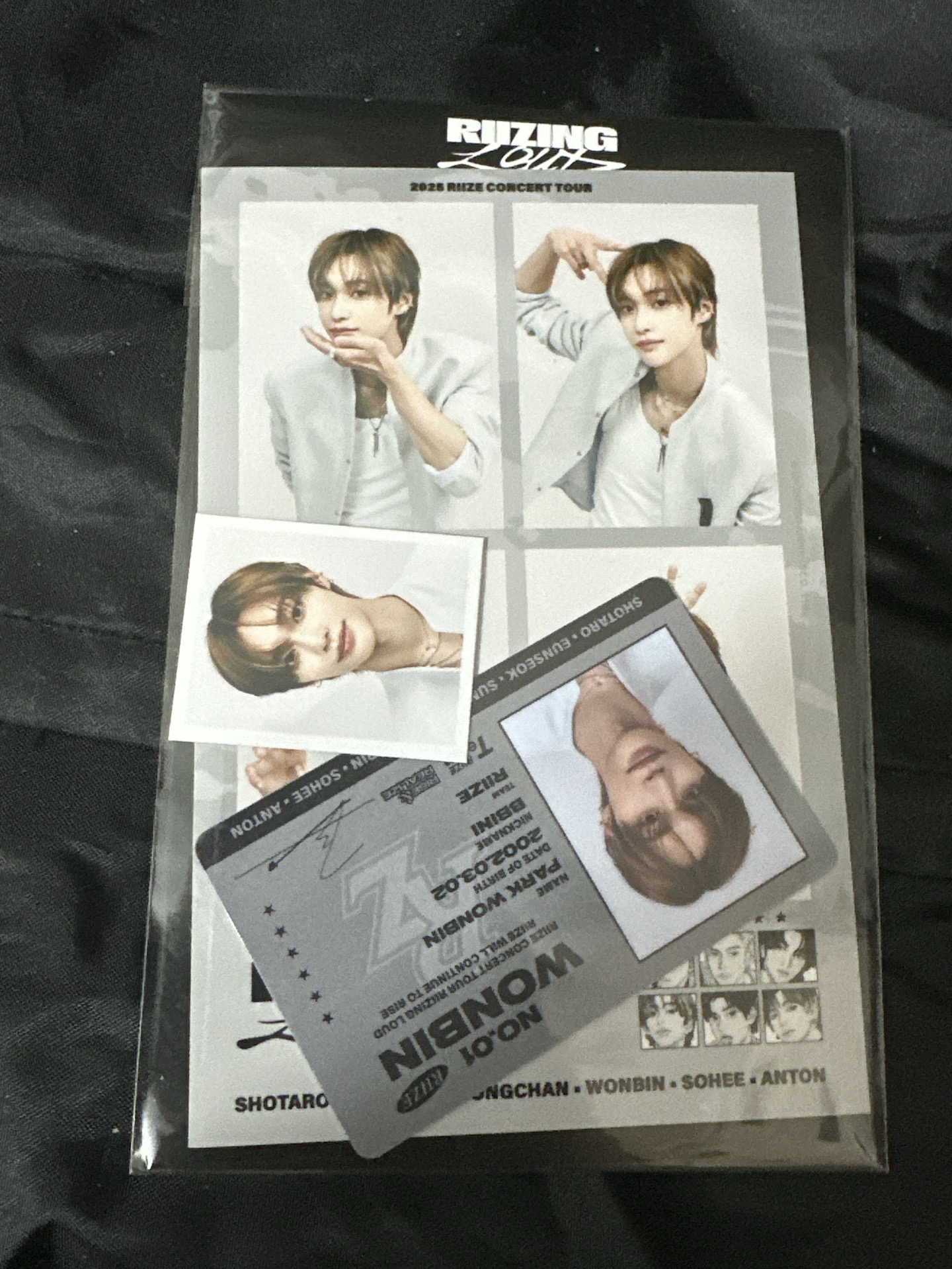 RIIZING LOUD 元彬 四格照+證件照+ID卡