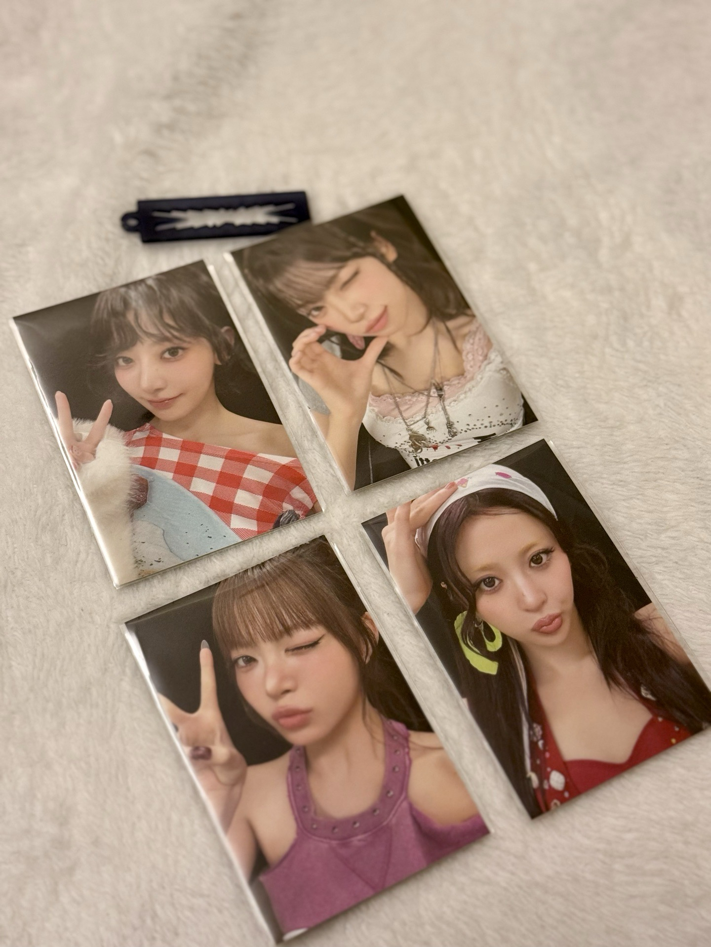 LE SAERAFIM 台北快閃滿額卡(贈壓克力吊飾)