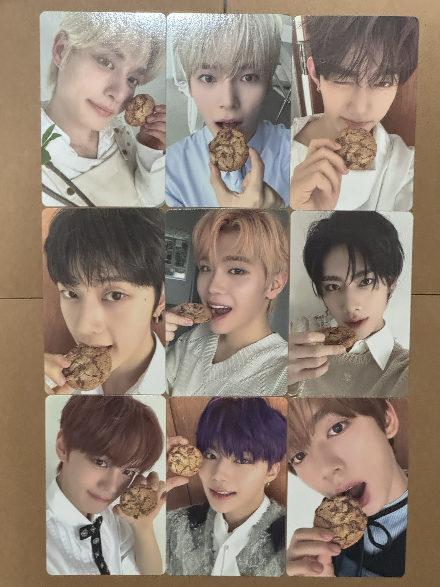 ZB1 2025 SG AM年曆特典（日文卡背）