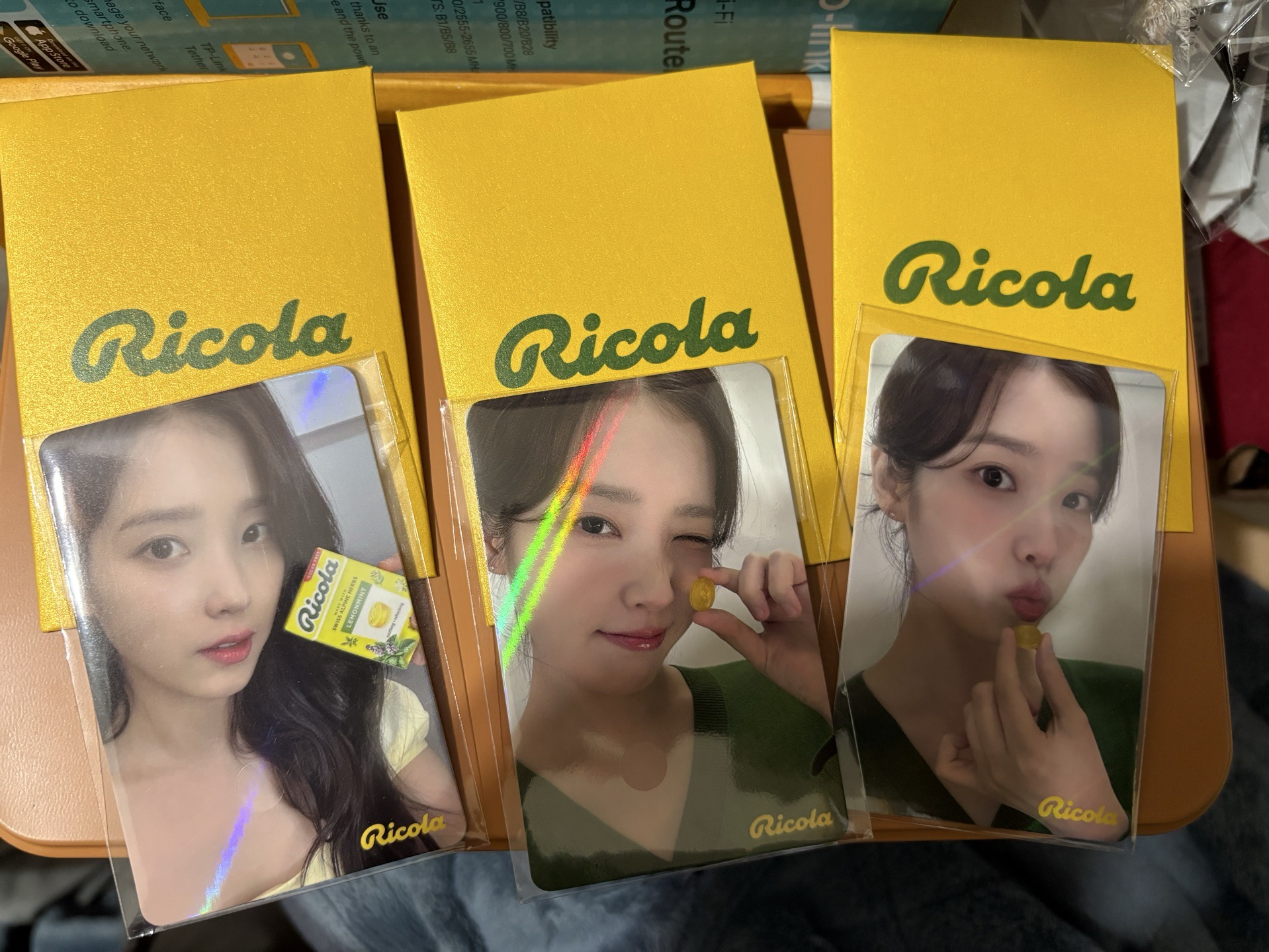 IU利口樂 代言小卡 三張