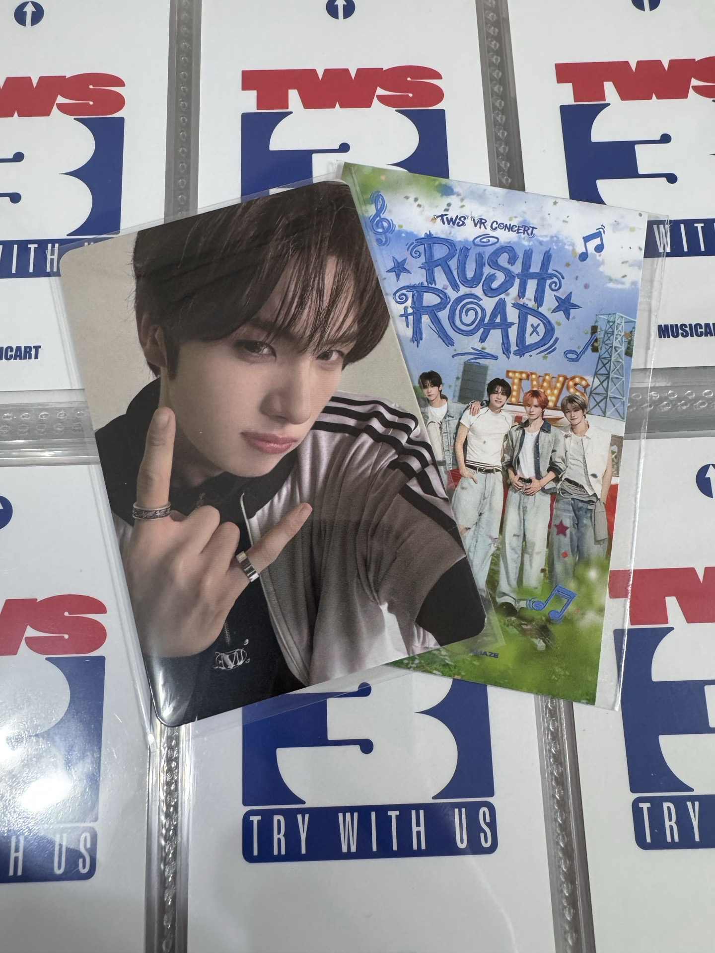 英宰 小扇+電影卡