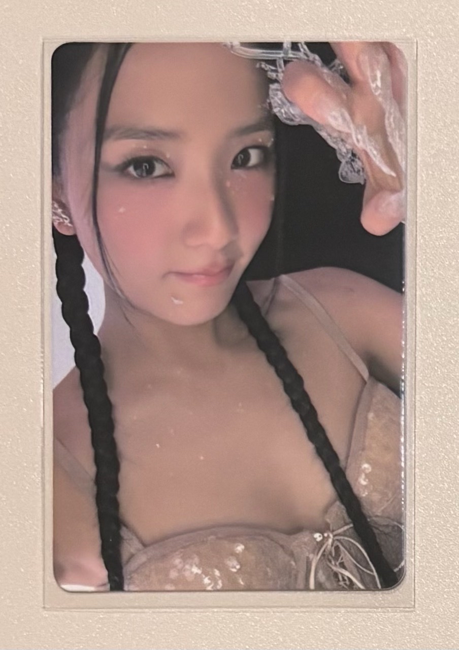 Jisoo 單封預售禮