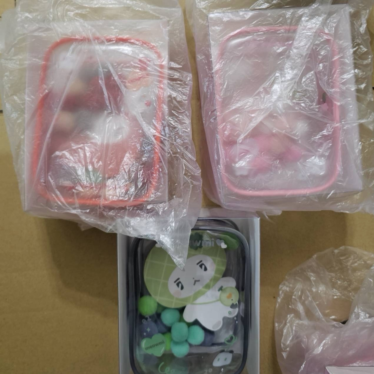 全新現貨 PLAVE MMMM娃包