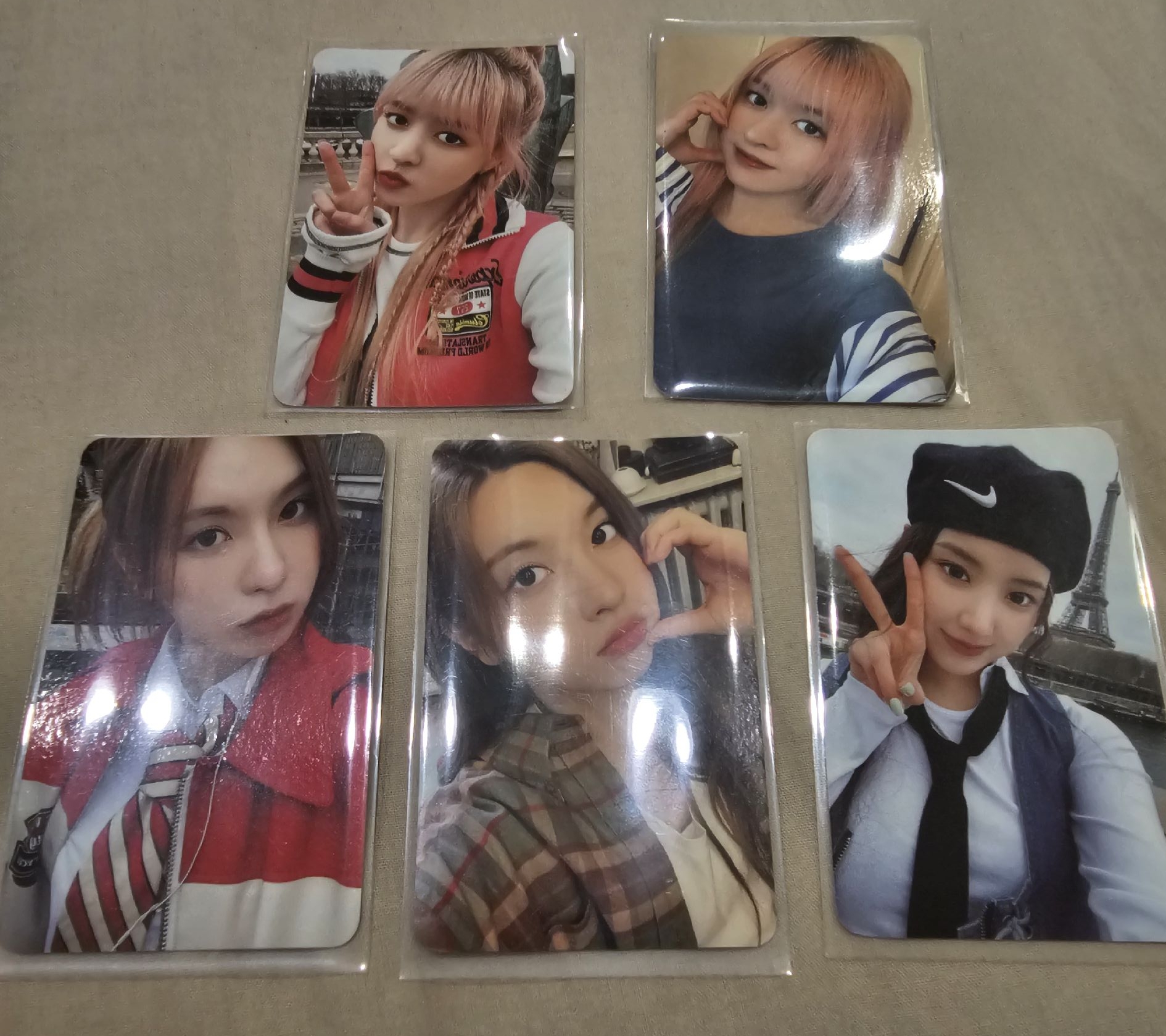 nmixx巴黎寫真小卡