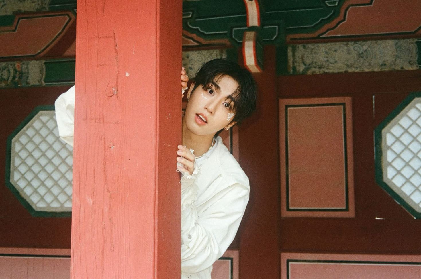 去JYP樓下看8迷🥠