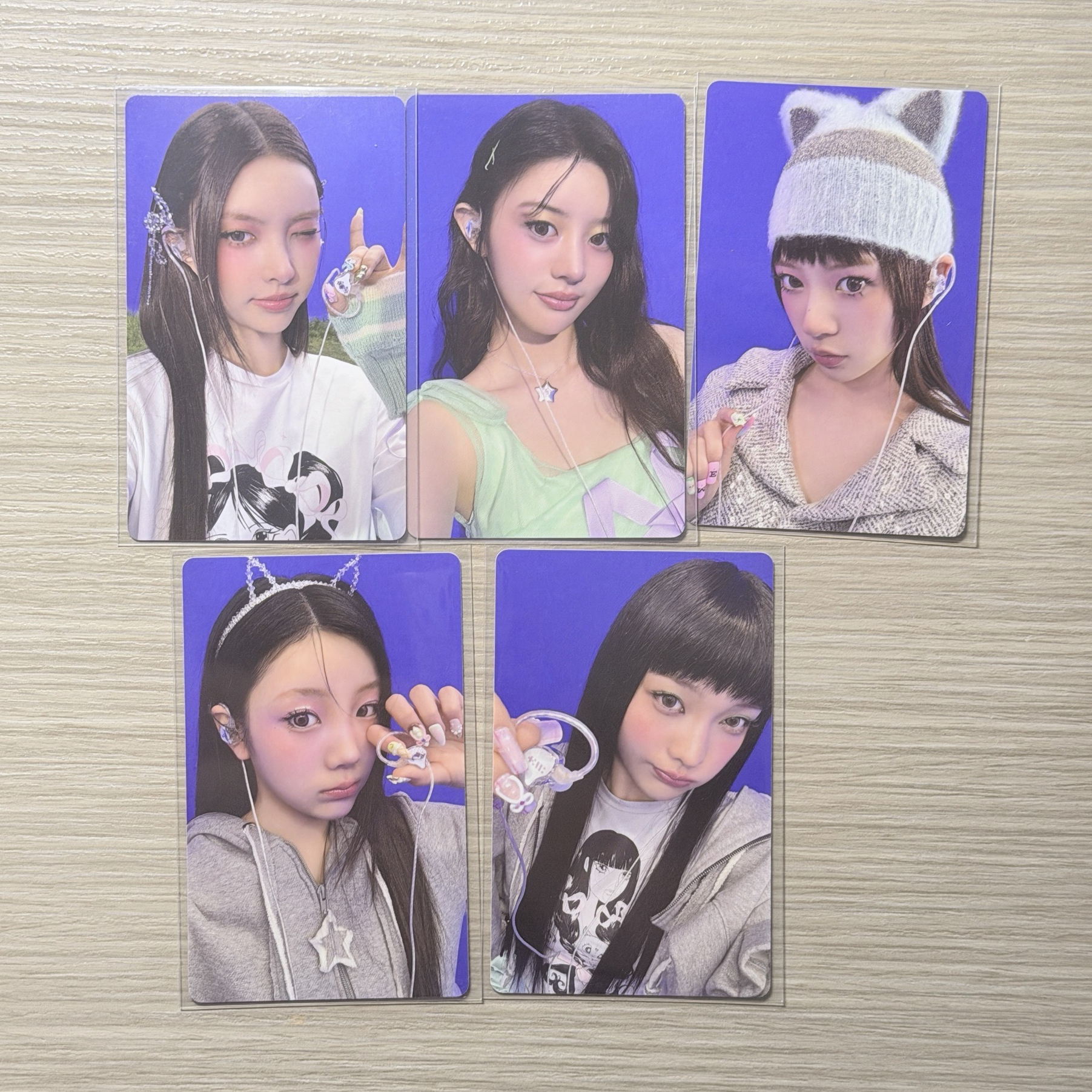 illit 耳機卡一套