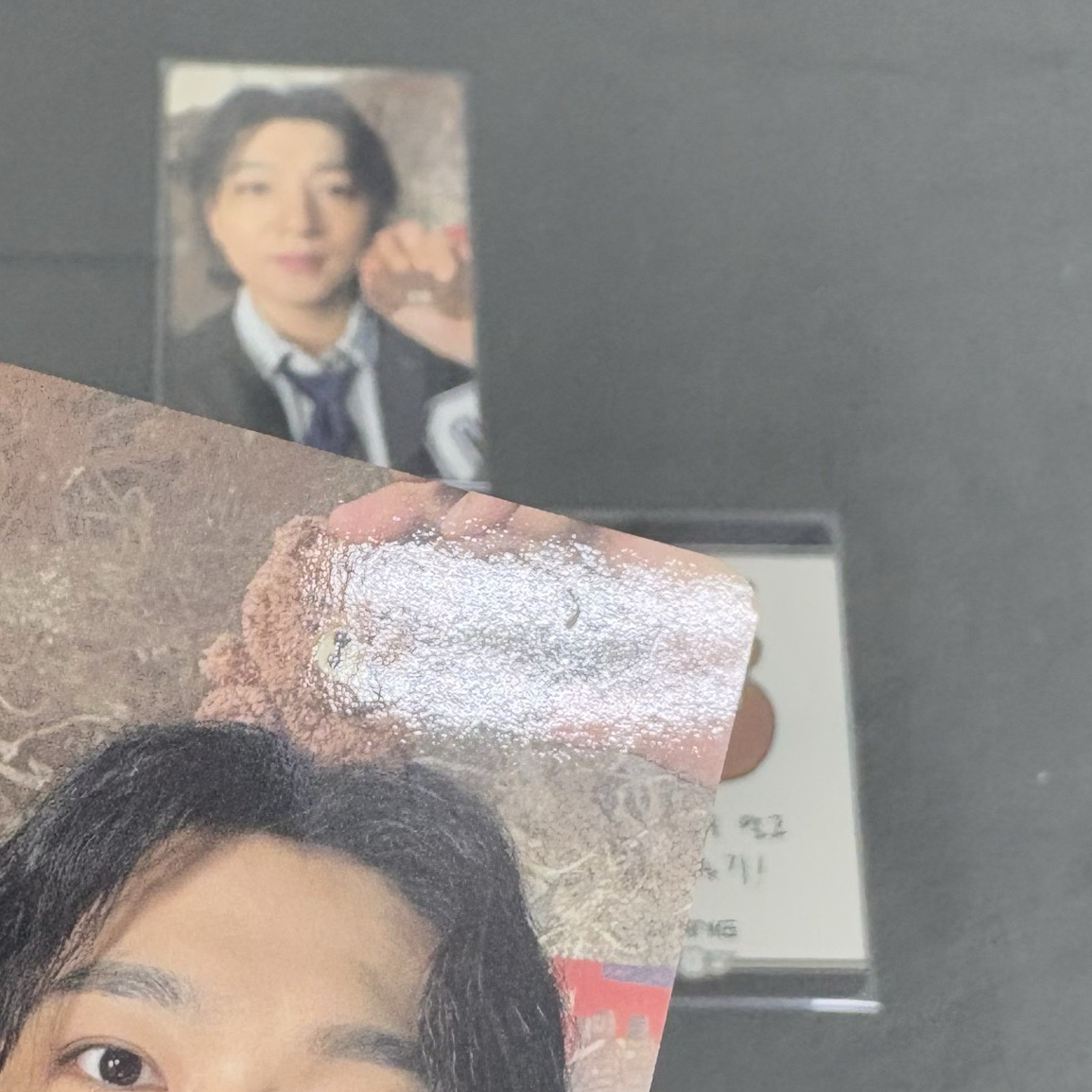 任務九 快閃店入場卡+線下滿額卡+卡冊小卡：晟鎮（其中一張微損）