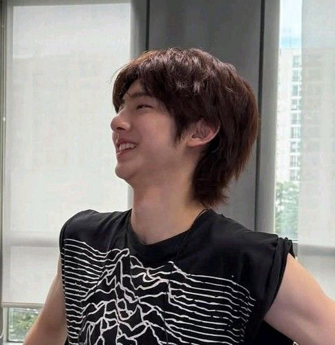 球專+黑膠小卡🫪