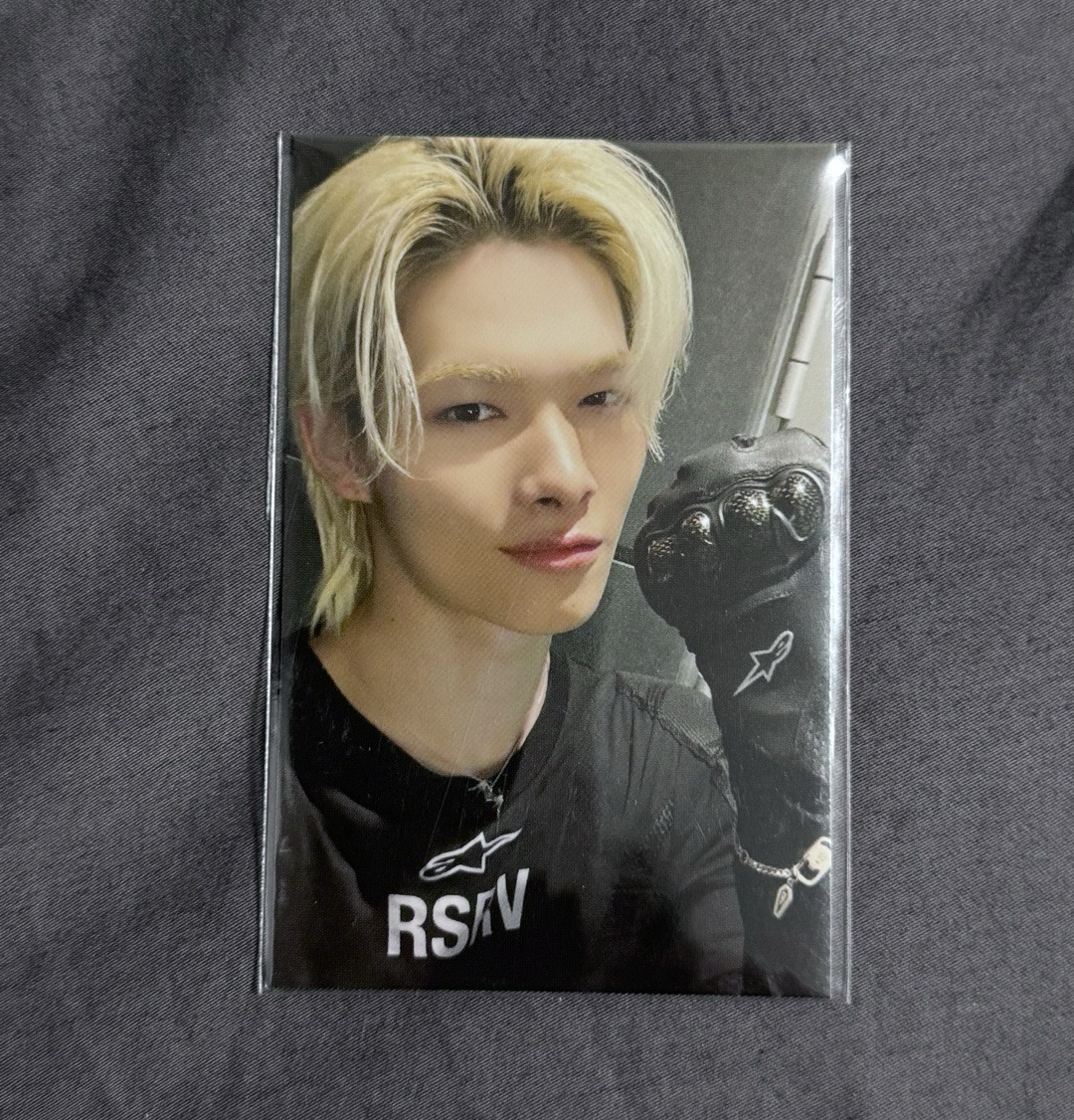 Numbering聯名滿額卡 西村力