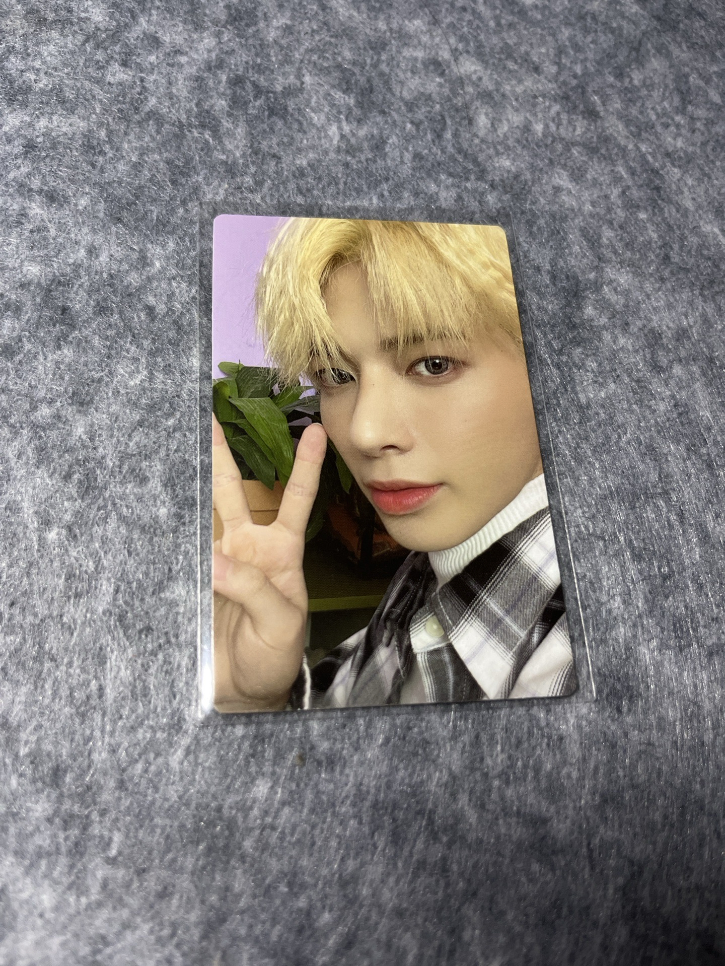 📌迷三 R顯🐿️