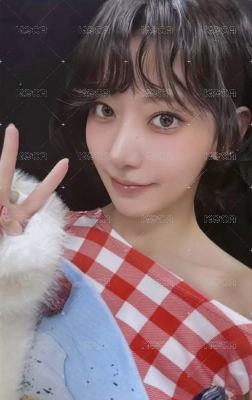 LE SSERAFIM POP-UP in TAIPEI 滿額卡 櫻花