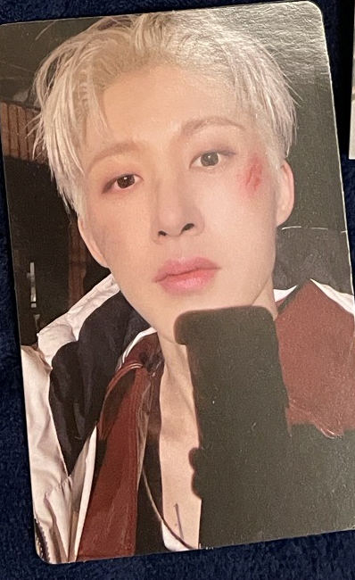 金韓彬《COSMOS》 star ver. 專輯卡 