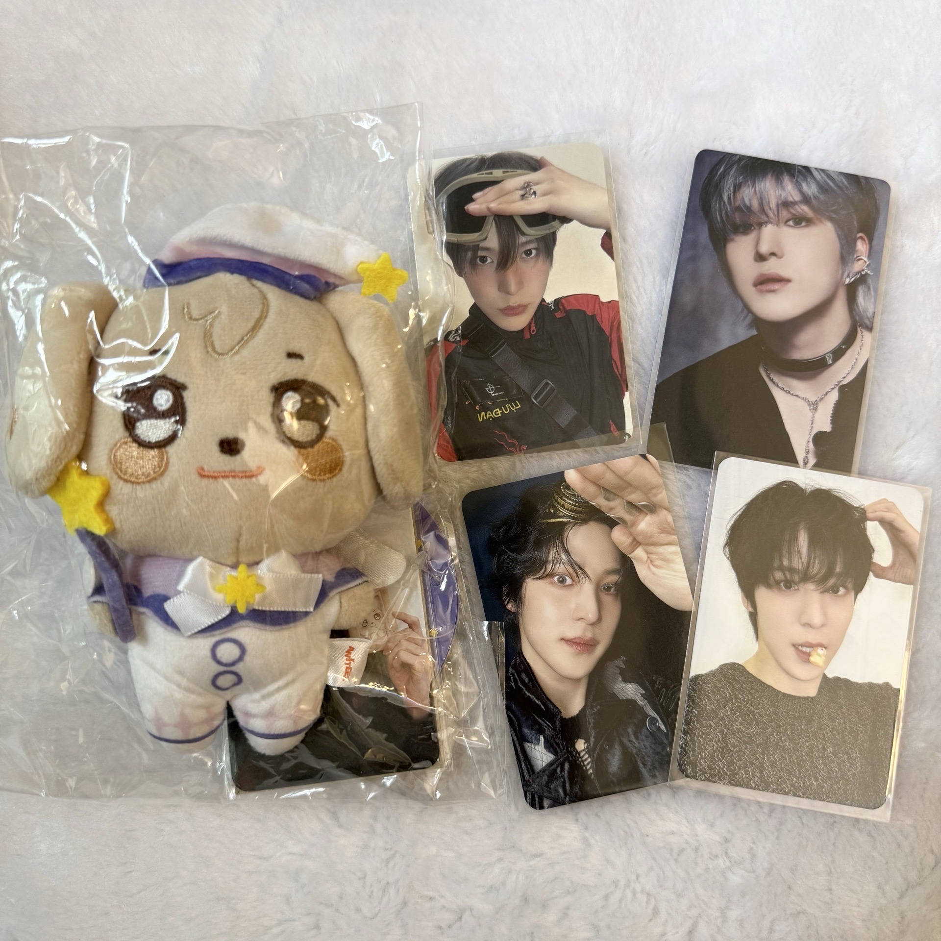 全新未拆含卡凸咚夢境娃+潤浩迷你卡盤