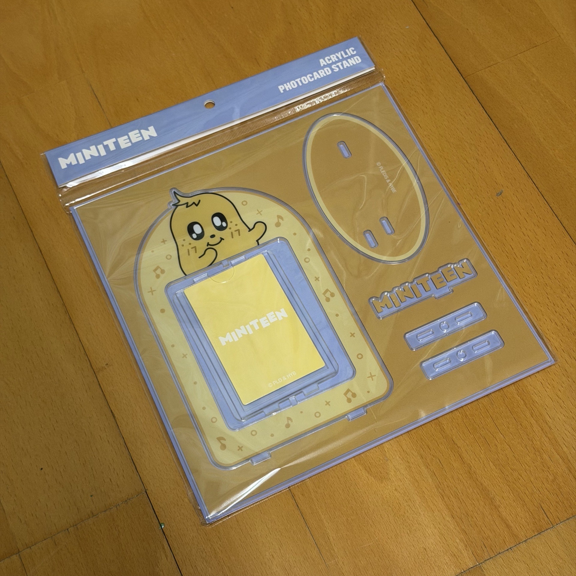 MINITEEN KIMJA旋轉立牌