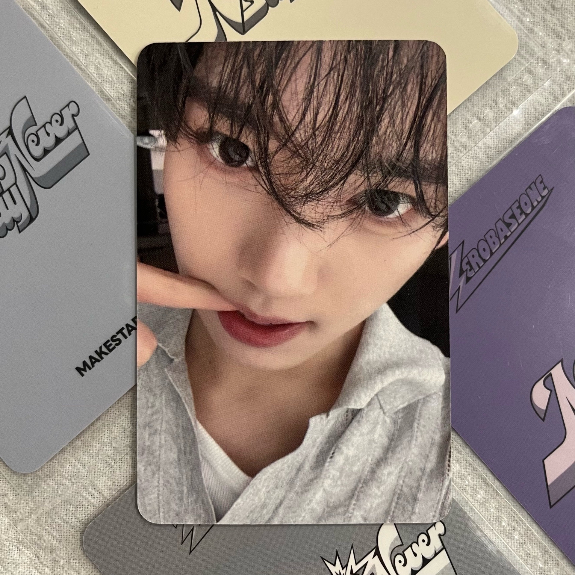 🐾 SR咬手指 辰