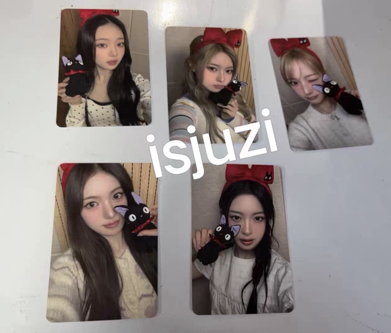 【非現簽售】KiiiKiii Delulu Pack am 3.0 簽售卡 魔女宅急便 一套（翻面p2）