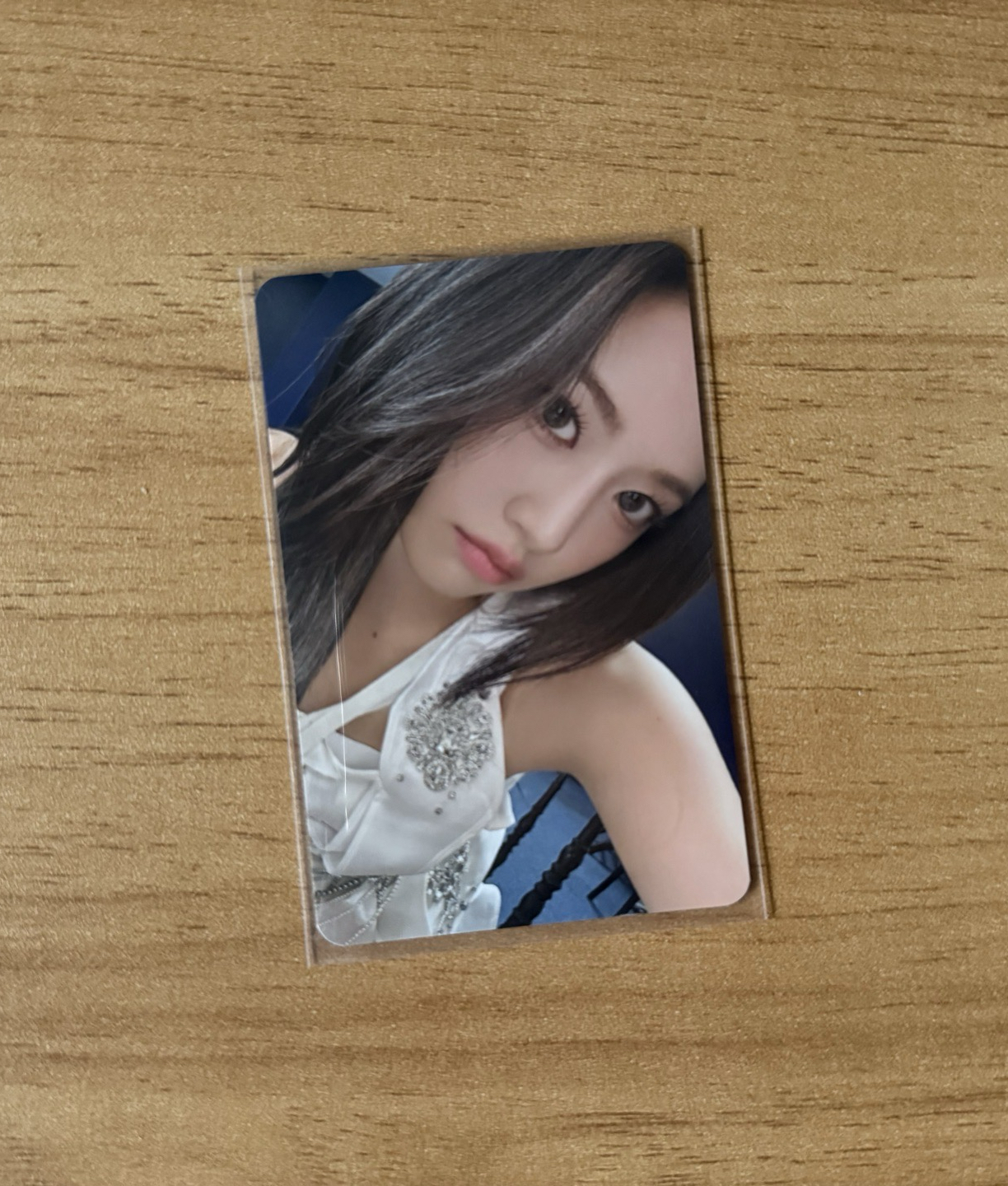 IVE安俞真特典小卡（隨機卡）