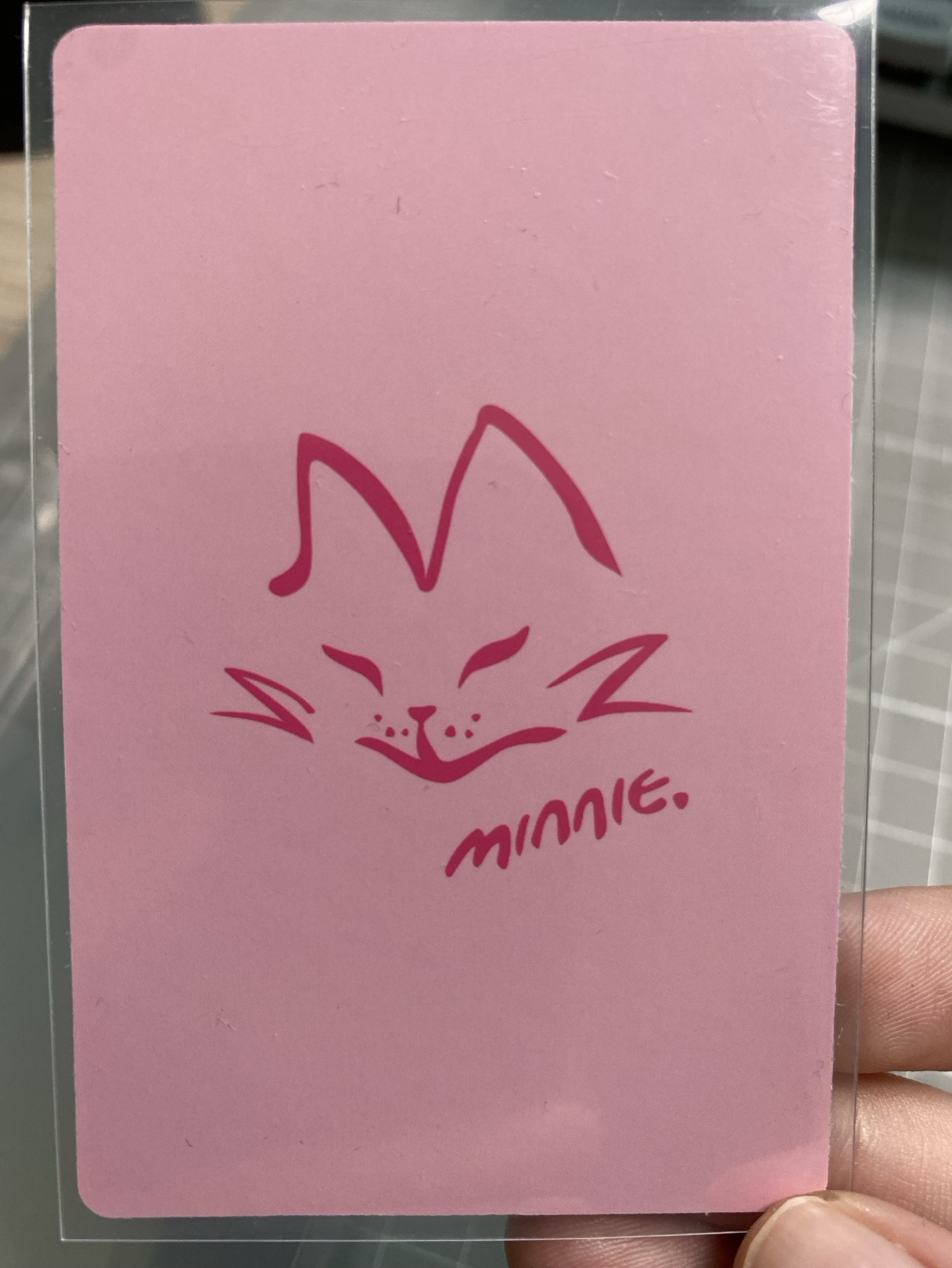 Minnie her黑膠專卡