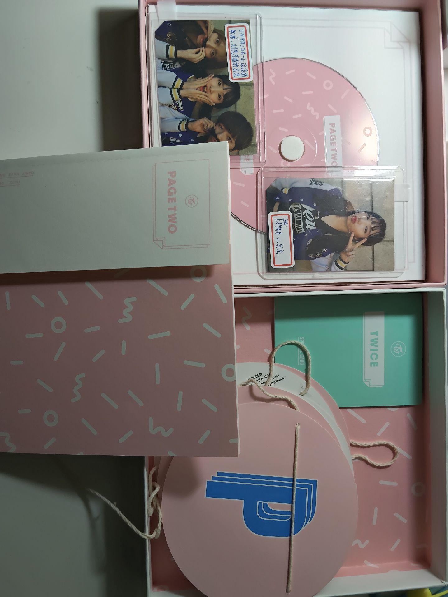 TWICE 迷二粉版專輯 （請看商品資訊）