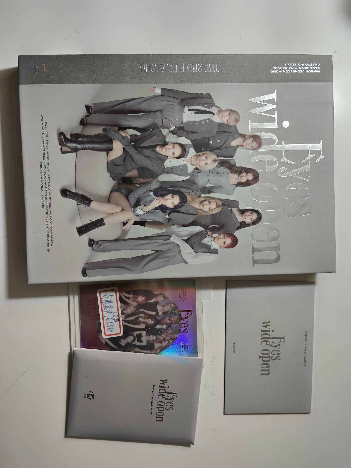 Twice 正規二專輯（不知道算全專還半遮專 含預售禮）