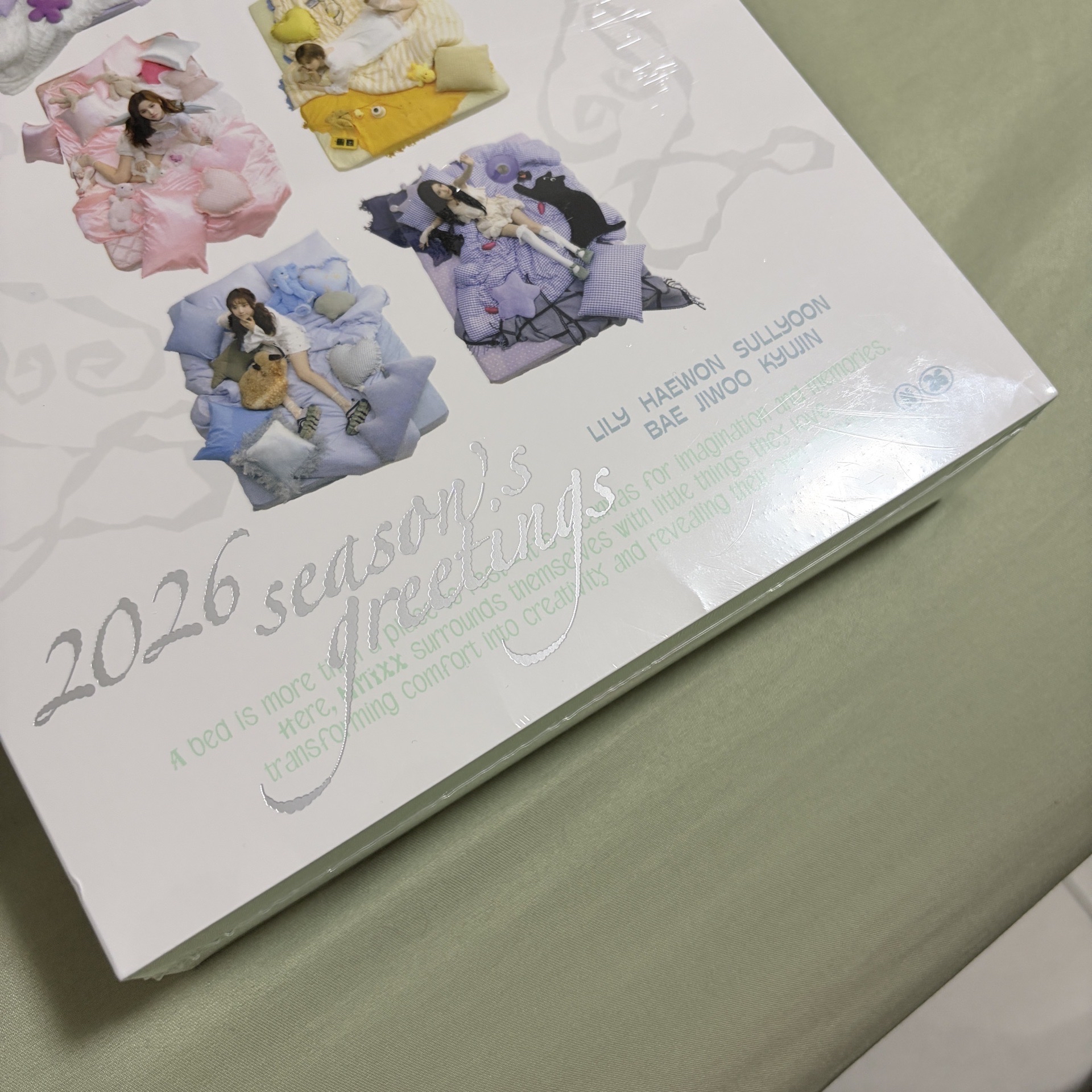 全新未拆年曆+莉特典兩張