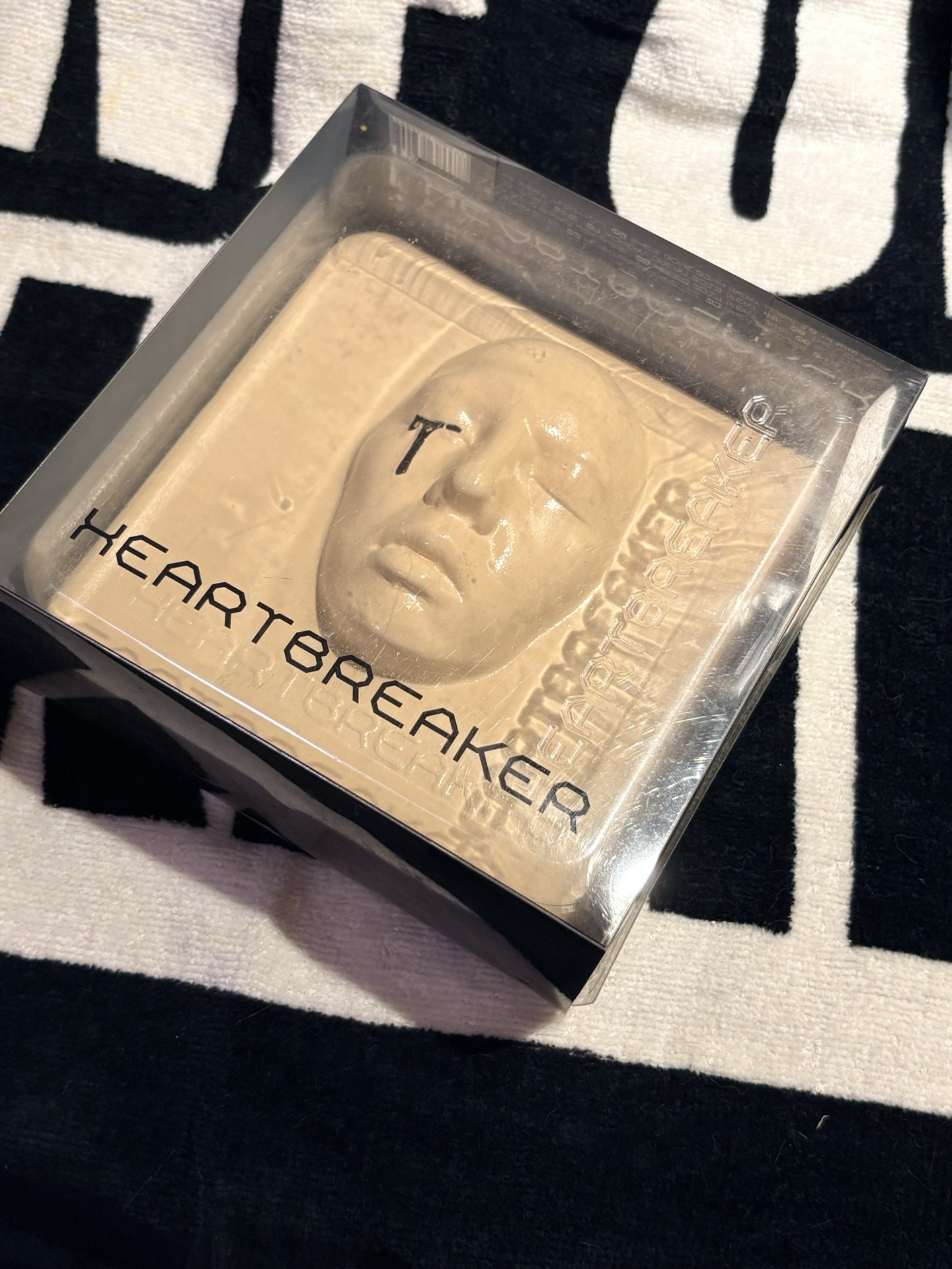 heartbreaker g-dragon 首張個人專輯