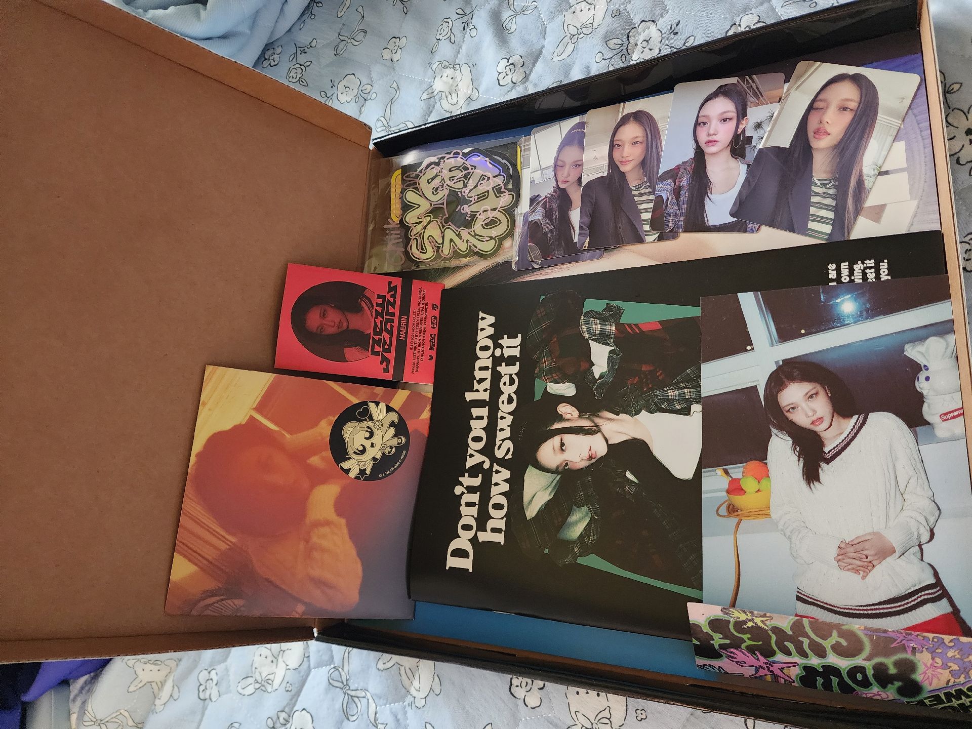 HAERIN How Sweet 披薩盒