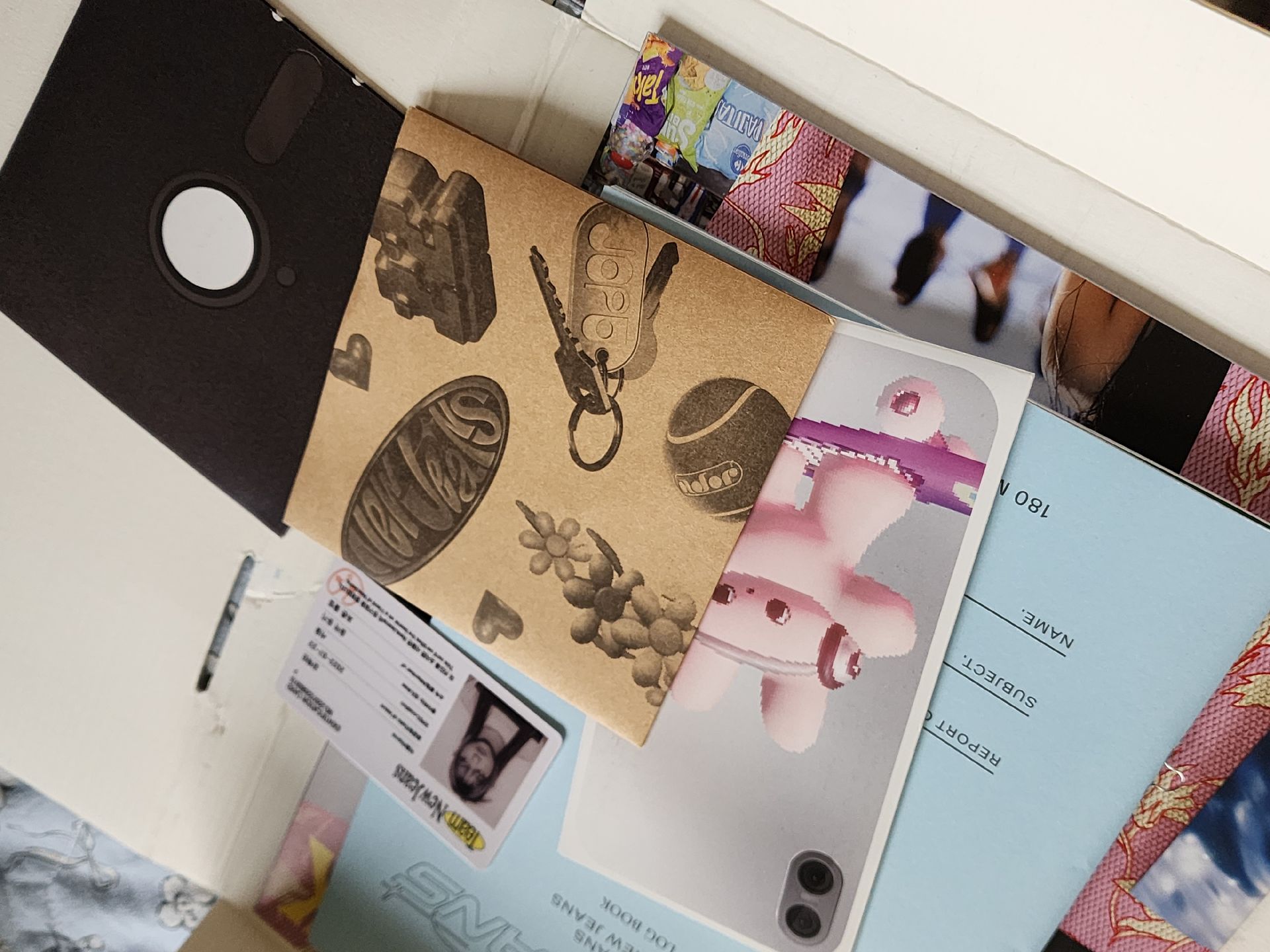 貓藍書 空專 無海報