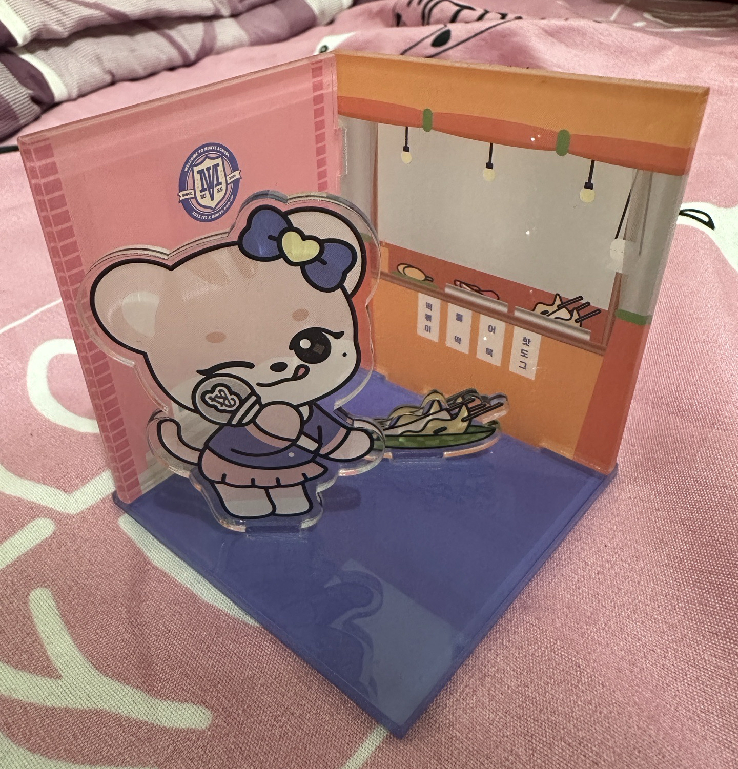 MINIVE釜山限定立牌瑞