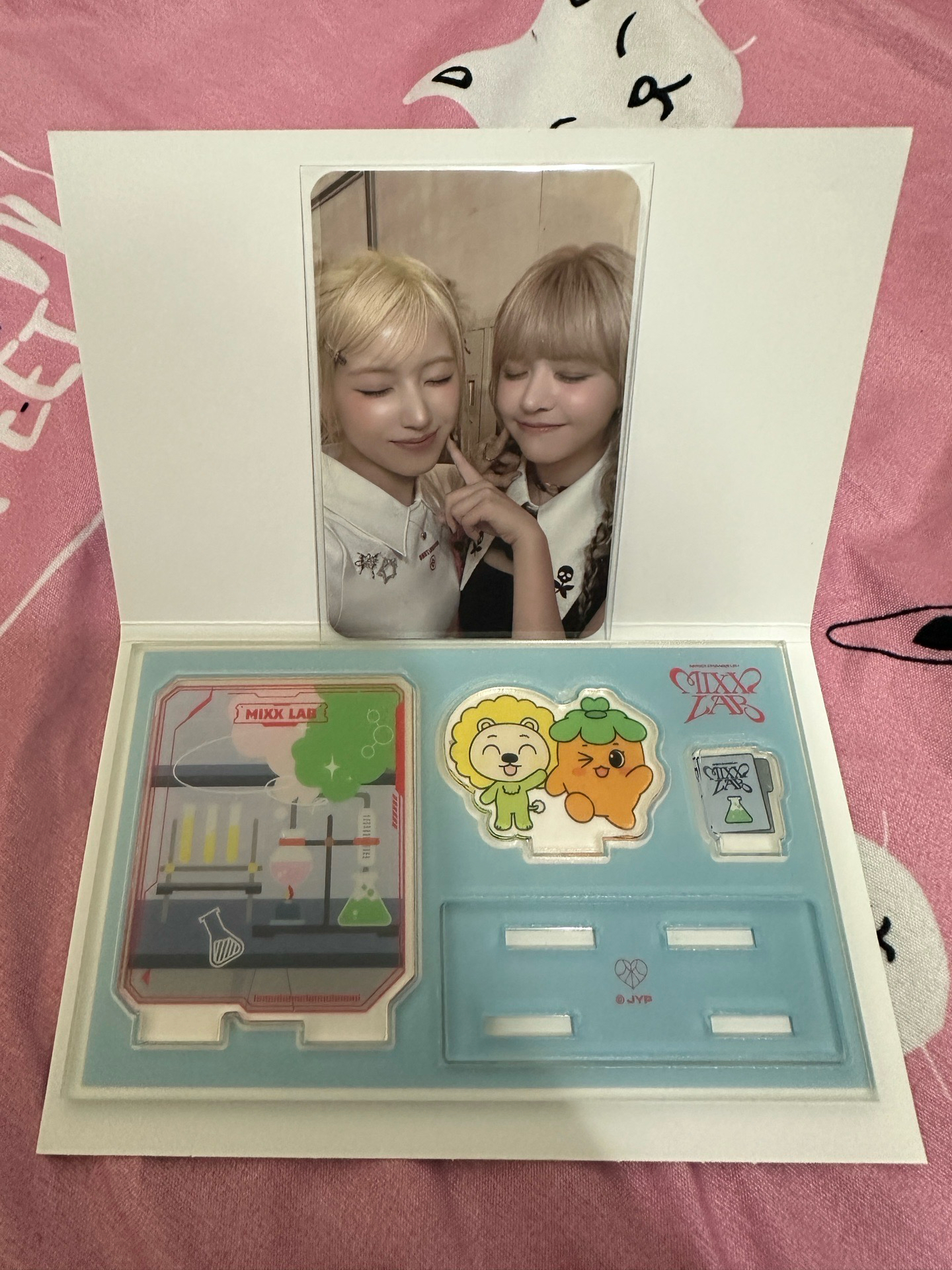 MIXX LAB隨機立牌 莉友