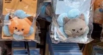 花朵尼尼 毛絨腕帶