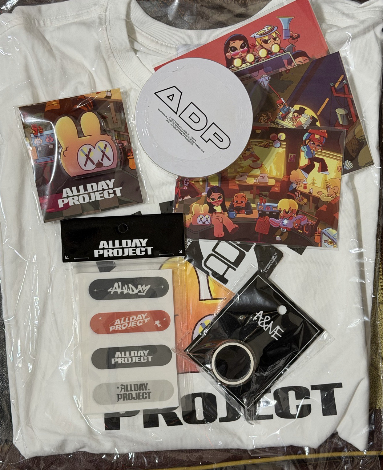 懶得慢慢查了 這坨100塊起標