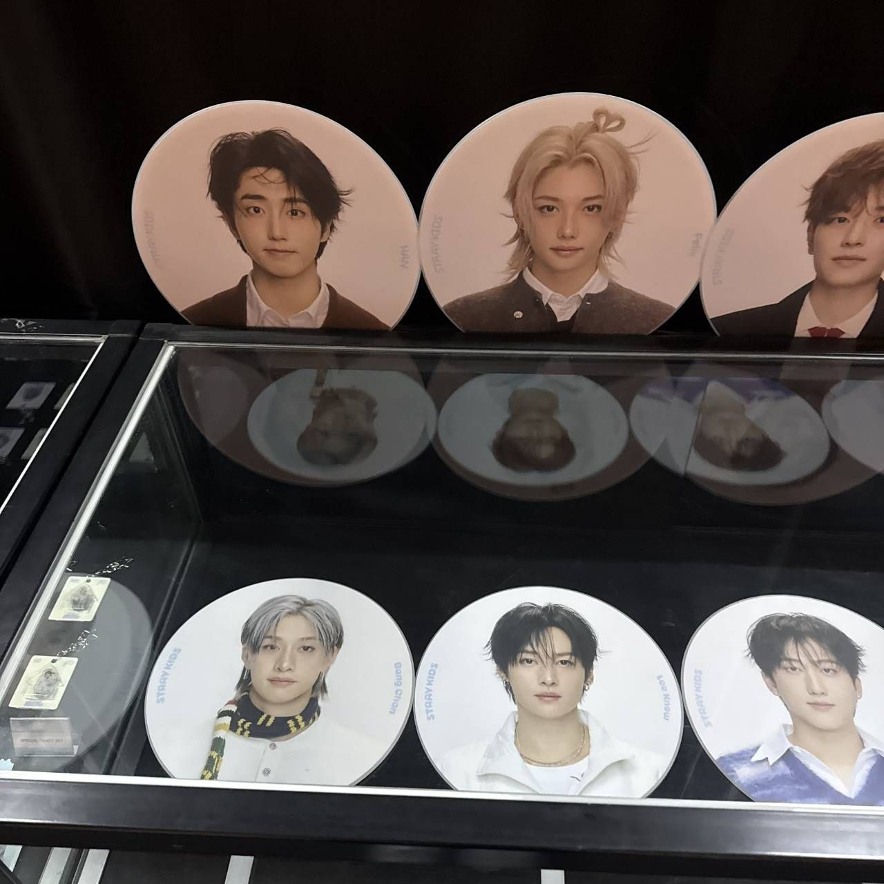 雙面大王扇 彬 寅