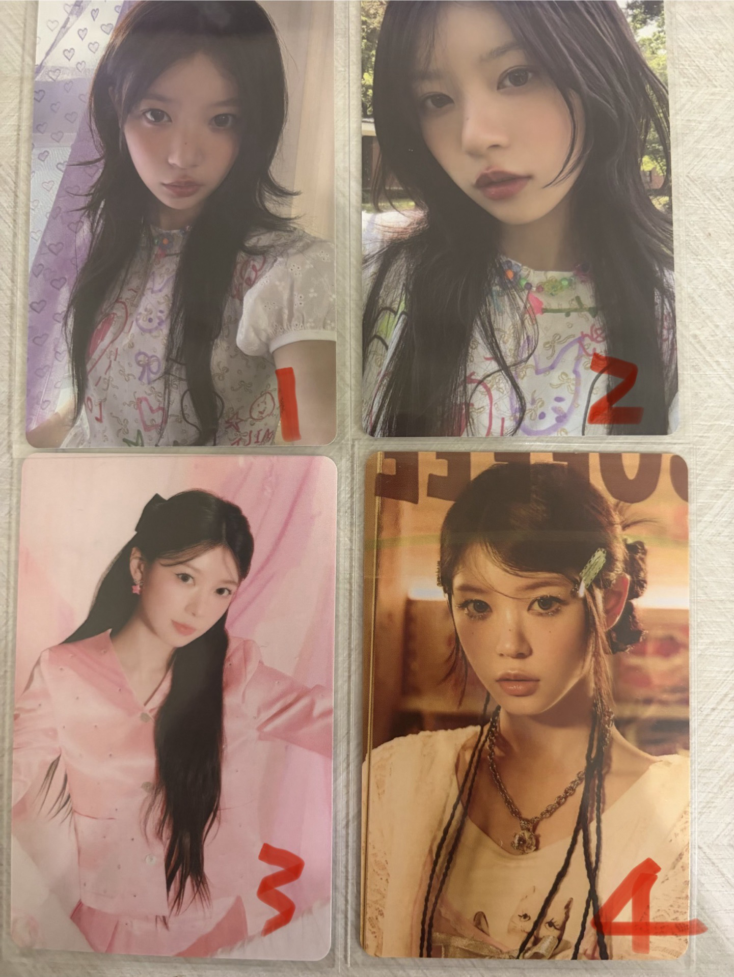 Illit 萌花小卡 專輯卡 貼紙卡