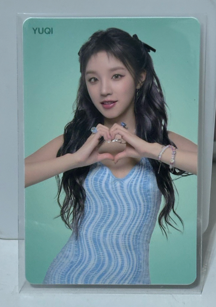 TAMS ZERO 代言 YUQI