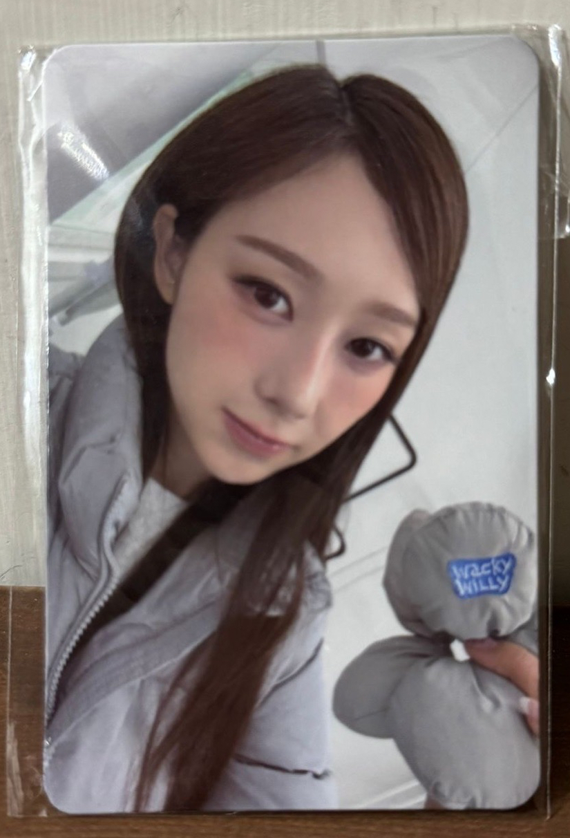 aespa 吉 Wacky willy滿額卡