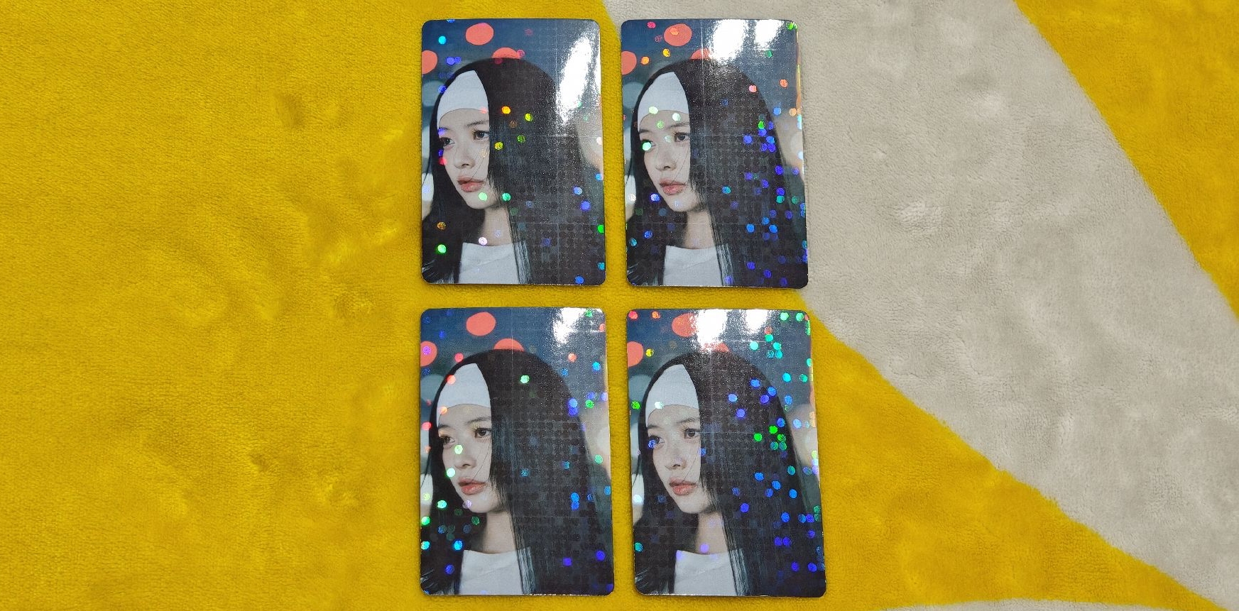 NewJeans 二週年紀念特典 日本限定閃卡 - Hanni小麵包